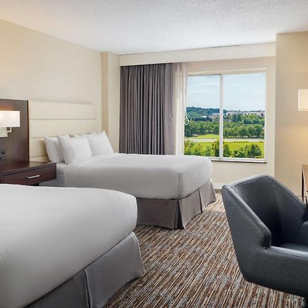 Doubletree By Hilton Greensboro Exteriör bild