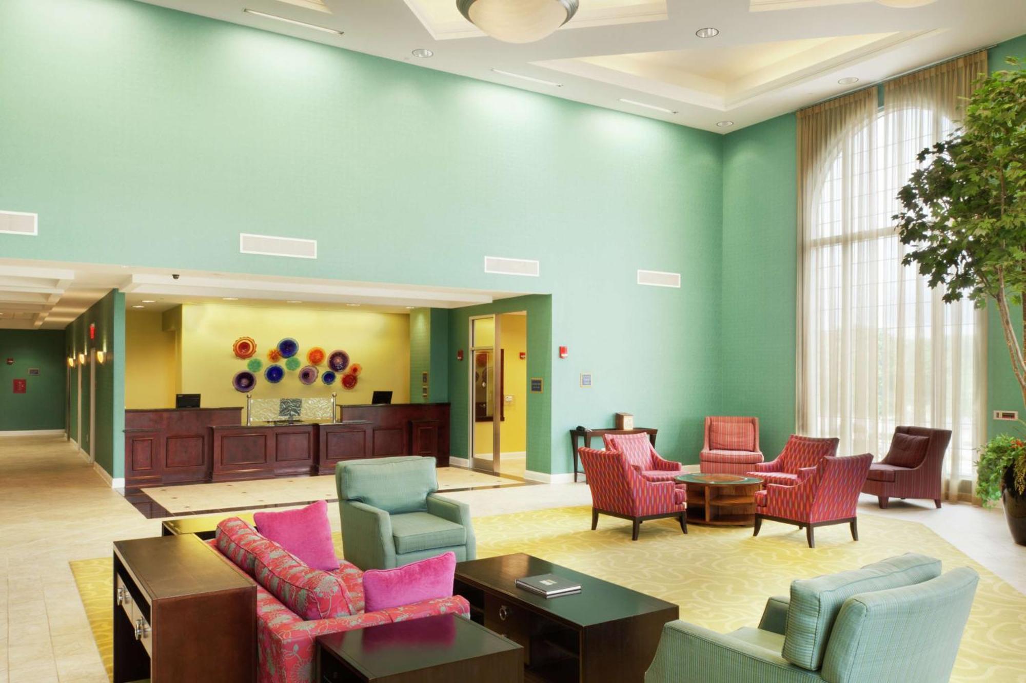 Doubletree By Hilton Greensboro Exteriör bild